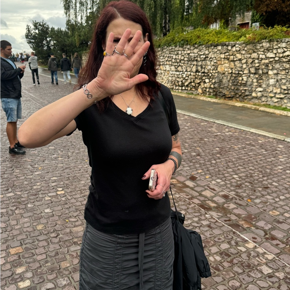 Meet your Posher, Brenda
